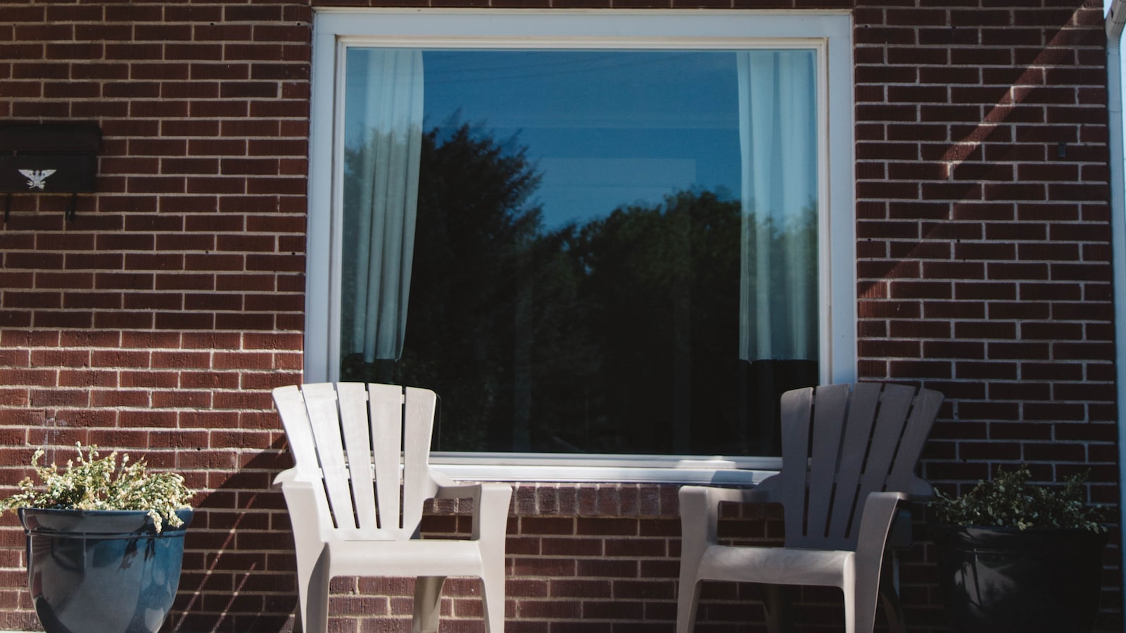 « Les avantages cachés de l&rsquo;énergie solaire dans une maison en bois »